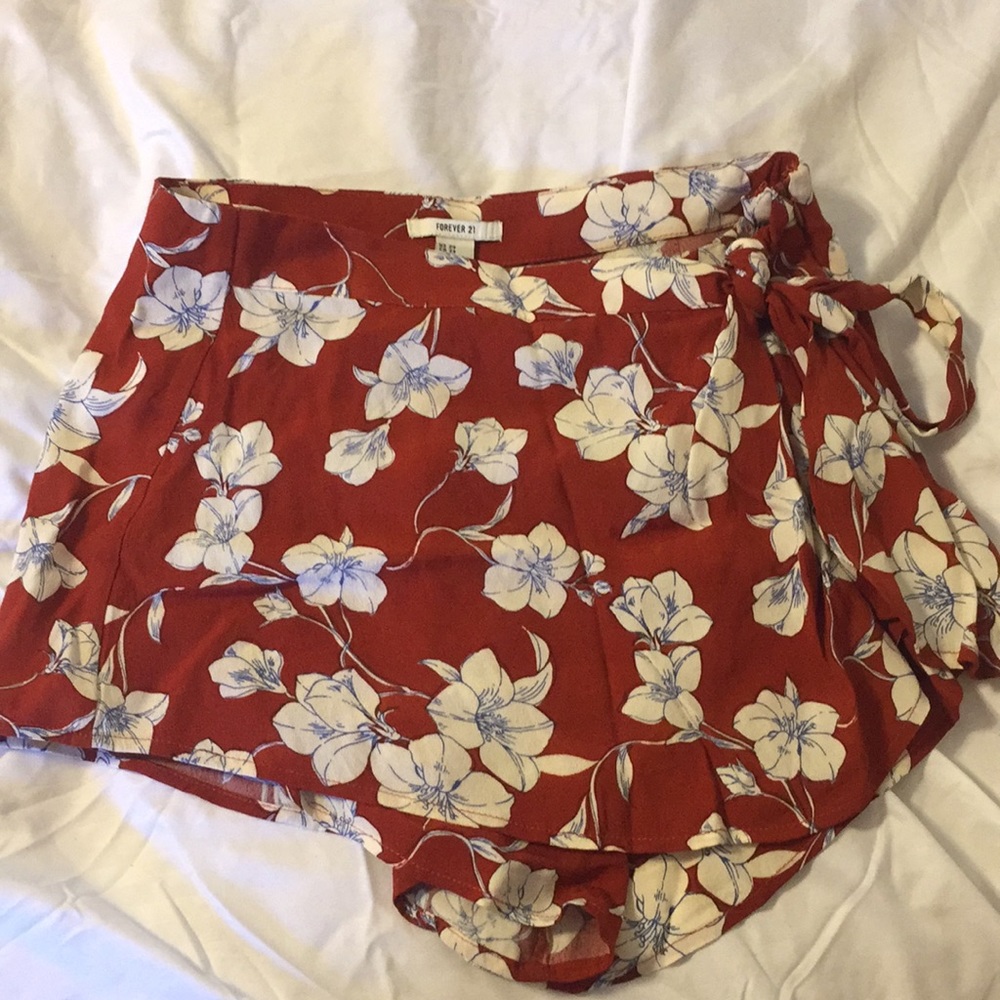 Forever 21 burnt orange skort